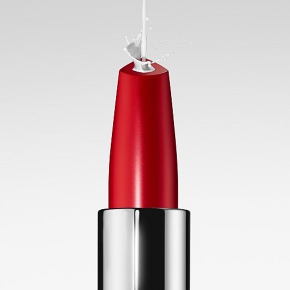 Clinique Dramatically Different Lipstick 20 Red - Picture 6 of 7